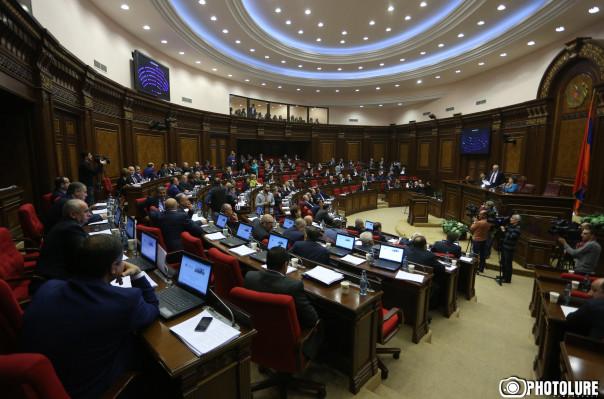 Armenian NA factions divided over 2017 draft budget