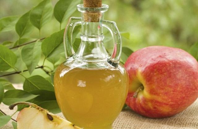 Ինչպես պատրաստել խնձորի քացախ և օգտագործել որոշ հիվանդությունների բուժման համար
