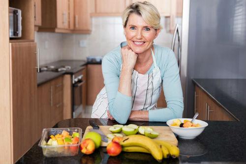 Правила питания женщины в 50 лет