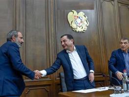 ՀՀԿ-ն՝ ընդդեմ Արա Բաբլոյանի. Վահրամ Բաղդասարյանի ավելի կոշտ մեղադրանքը Սերժ Սարգսյանին